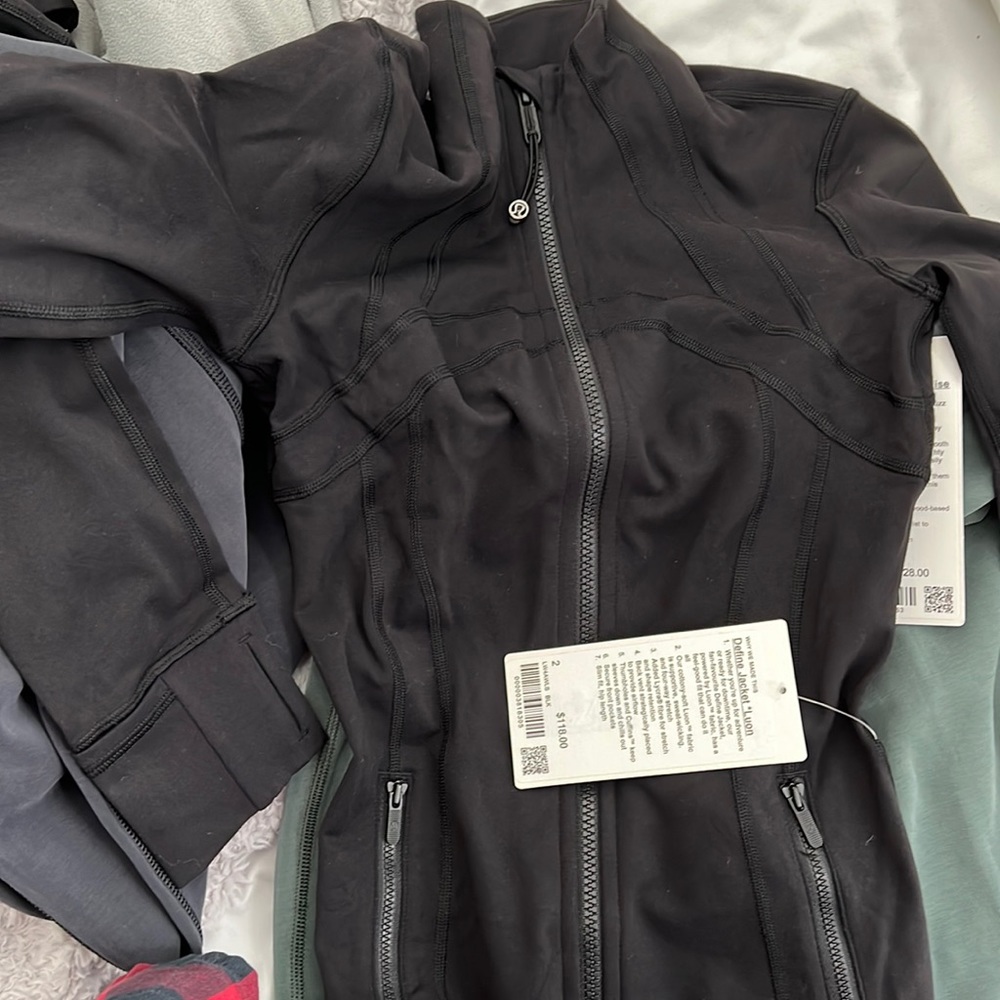 Lululemon define Jacket